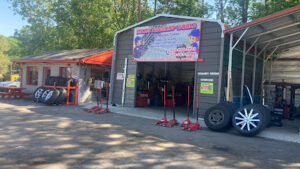 Maxi’s Tireshop World