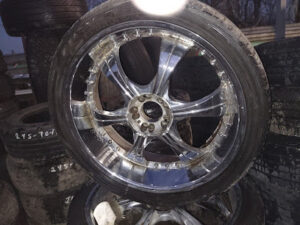 El Chalan Tires shop