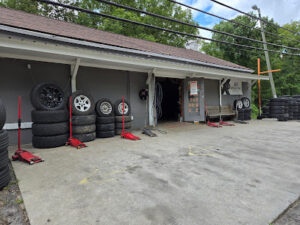 KNOXVILLE TIRE