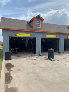 DEES TIRE SHOP