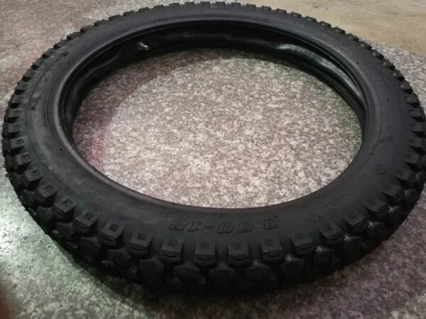 3.00-18  Rear Motorcycle Wheel Rim Tire Tyre With Inner Tube