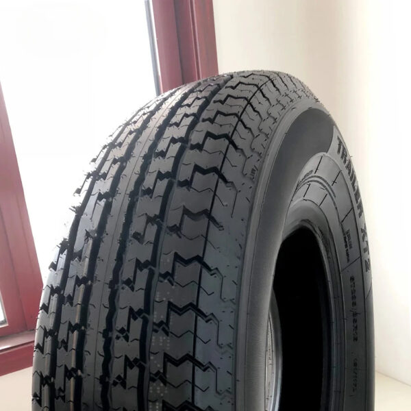 Joy Road High Quality 265/70R17 Mud Tire Radial Winter PCR Rubber Car Tyre Tubeless MT Design For Cars - Image 4