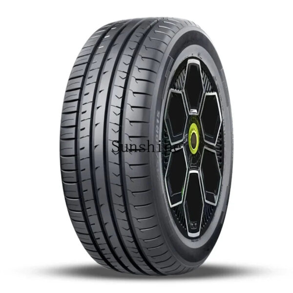 Car tire FM601235/45ZR18 98W
