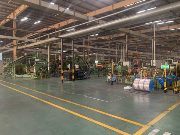 Radial Car Tyre Passenger Car Tire Wholesale China Supplier At MT UHP All Season Radial Car Tire 100000km Warranty - Image 4